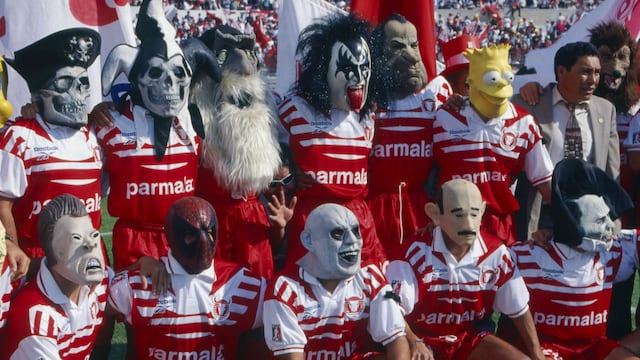 Toros Neza en la Liga MX con máscaras.