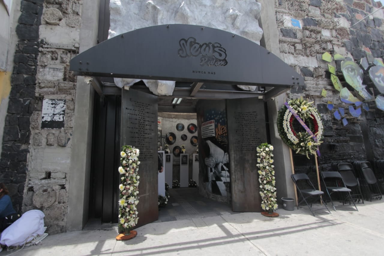 Homenaje News Divine CDMX