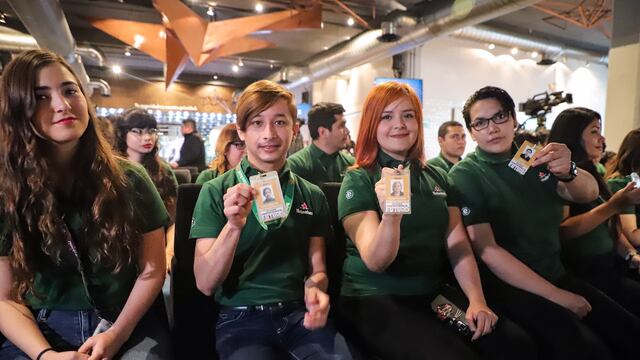 Beneficiarios del programa 'Jóvenes Construyendo el Futuro' en Monterrey