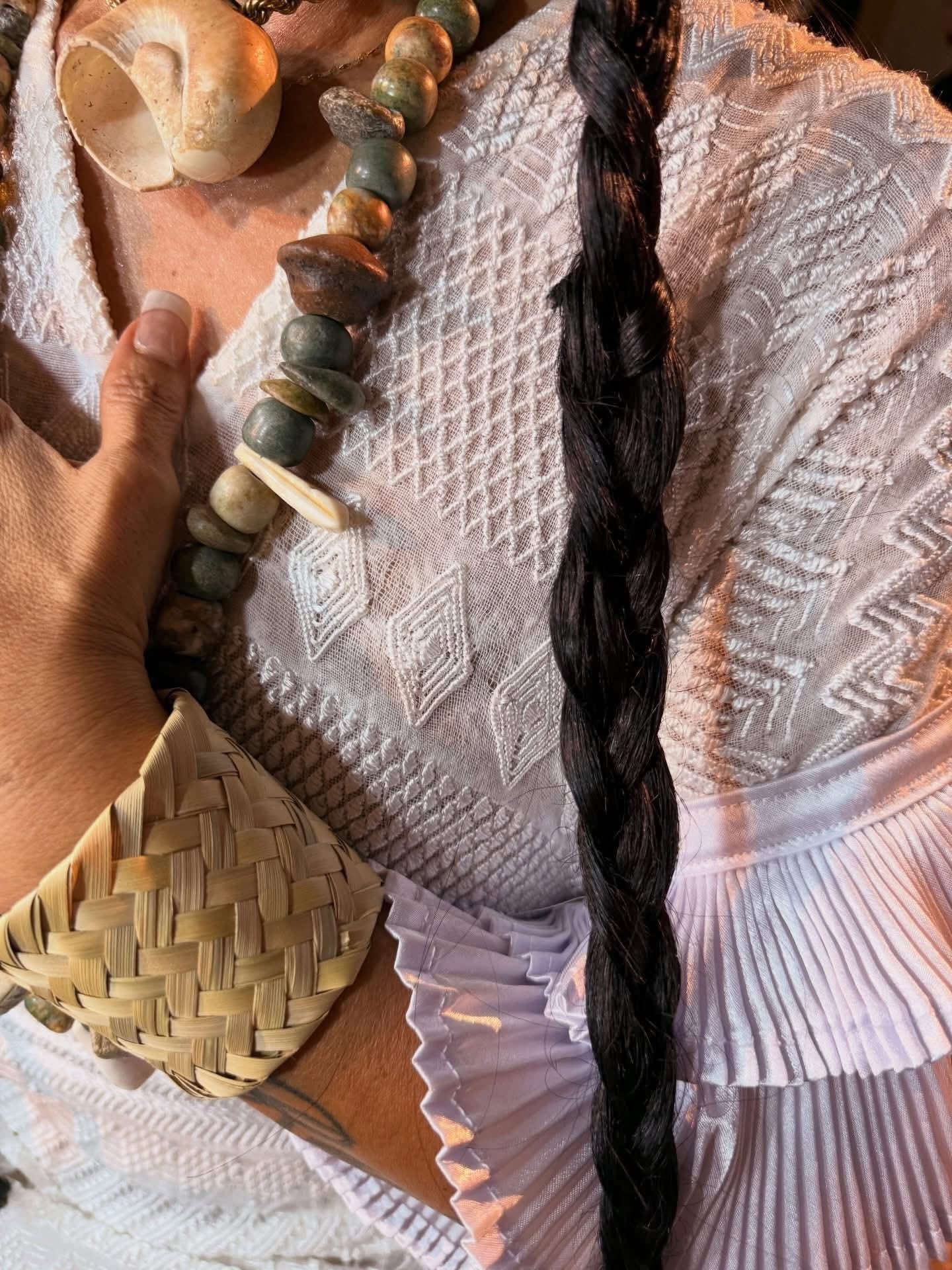Huipil que Lila Downs usó, hecho por artesano de Chiapas.
