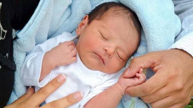 Conviene esperar y convertirse en madre a los 30