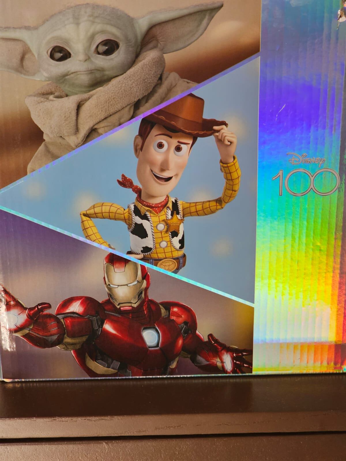 Esta es la lámpara LED Disney 100 Mickey Mouse en Amazon