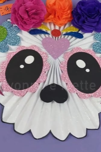 Rosetón de calaverita de azúcar, manualidad de Día de Muertos