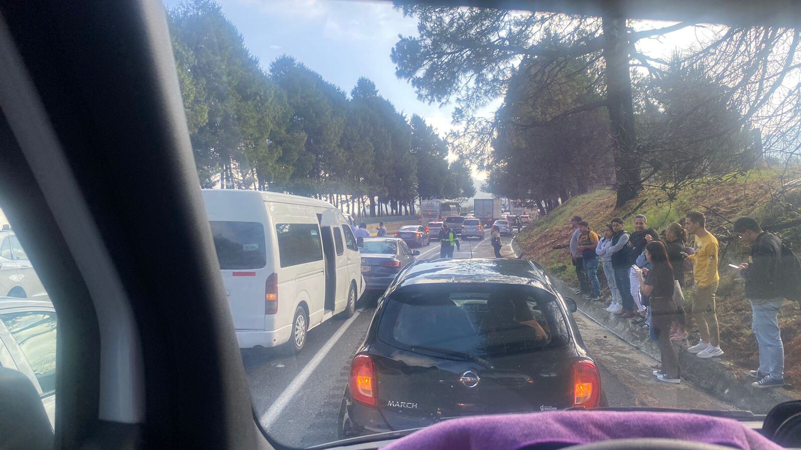 ¿Qué paso en la autopista México-Cuernavaca? Hay reducción de carriles por esta razón