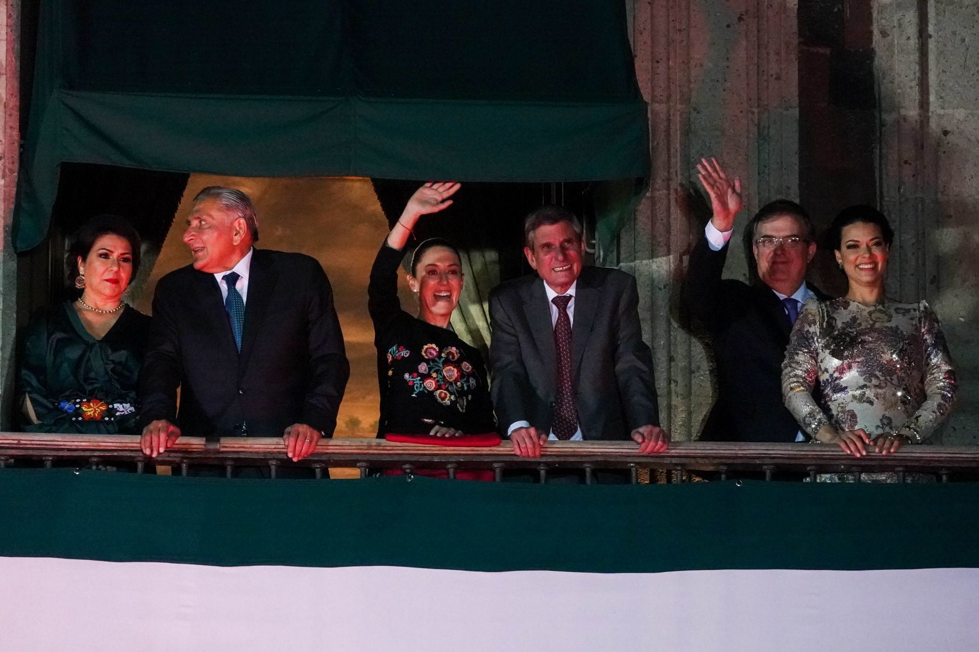 Claudia Sheinbaum en el Grito de Independencia en el Zócalo CDMX