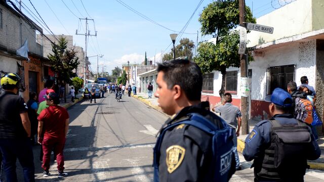 Agentes de la policía de la CDMX en acción.
