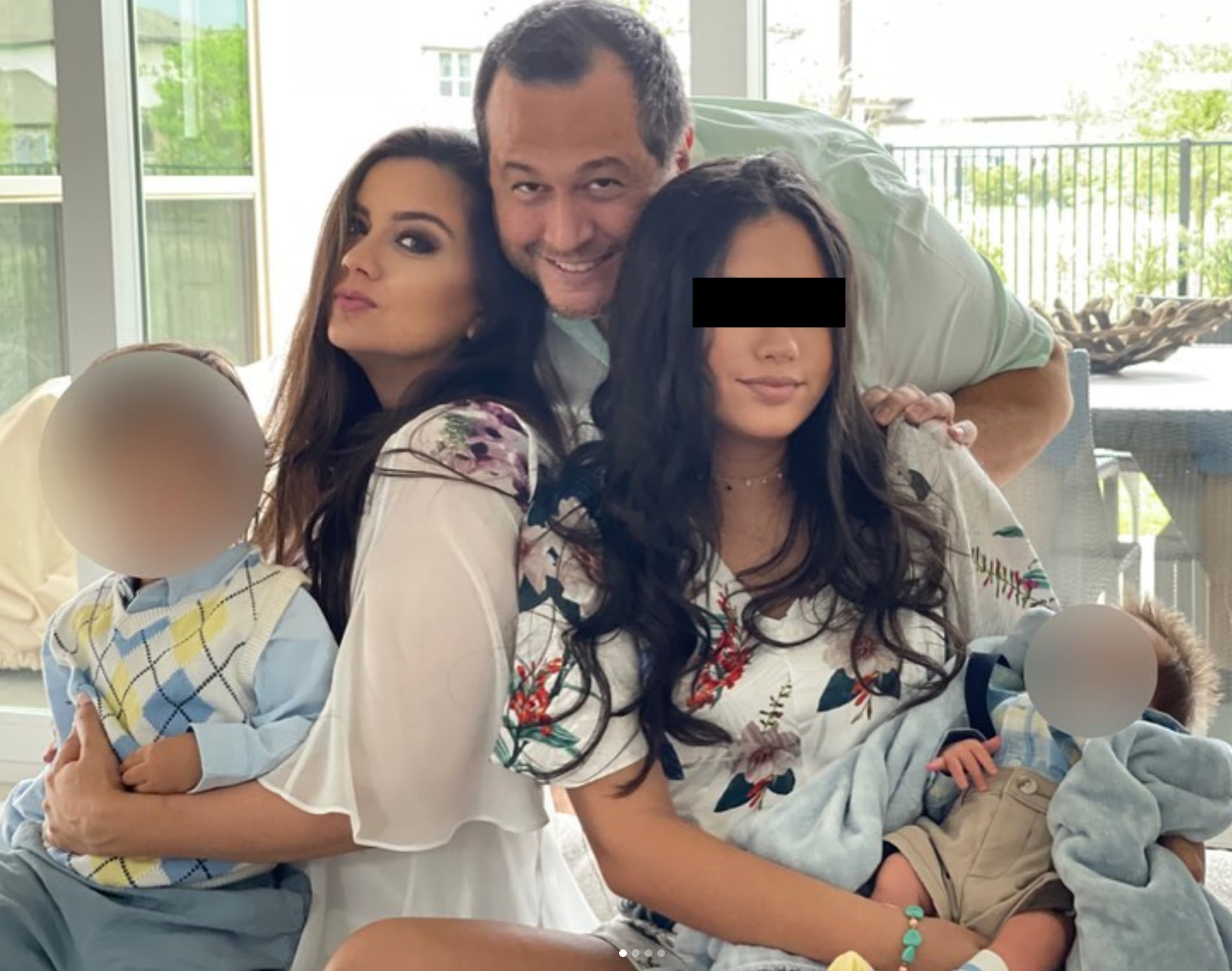 Familia de Carolyn Adams y José Ramón, hijo de AMLO