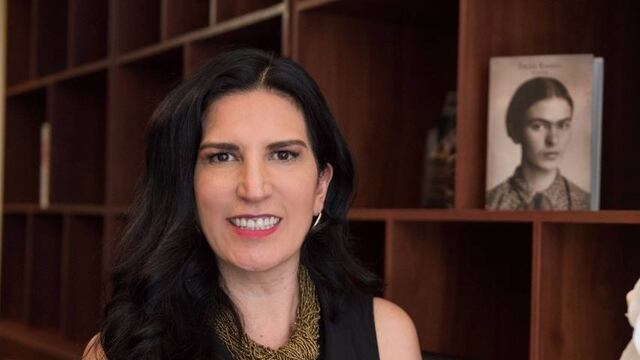 Kennia López Rabadán, senadora que denunció ante la ONU la escasez de medicinas