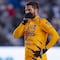 Arturo Brizio demuestra falta de carácter; asegura que Gignac es un “santo” en el campo