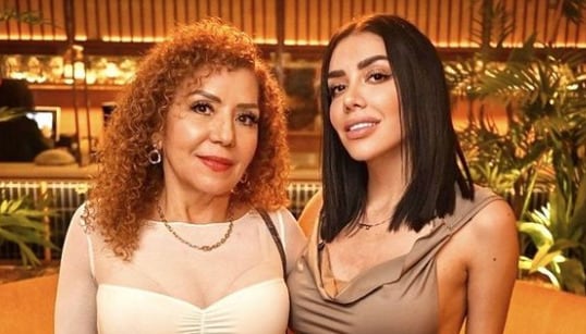 Karime Pindter y su mamá Isabel Heredia