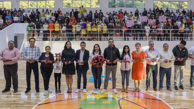 Michelle Núñez entrega gimnasio a Valle de Bravo