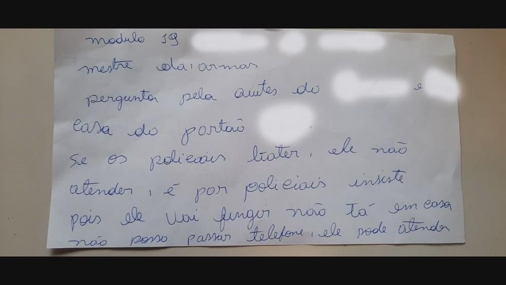 Mujer pide ayuda por medio de un ticket