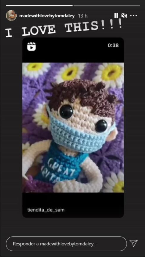 Artesana mexicana crea muñeco de Tom Daley