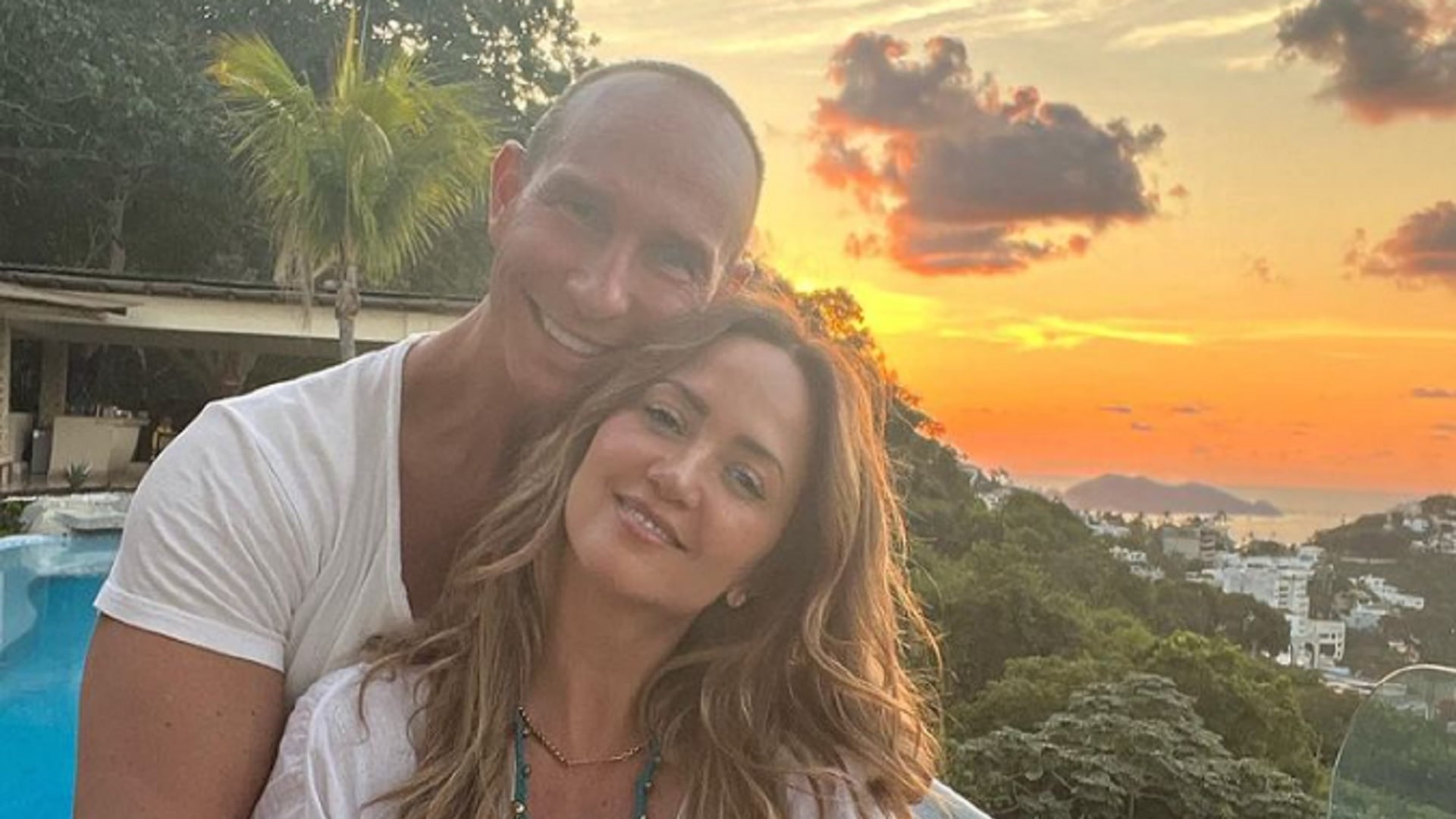 Andrea Legarreta y Erik Rubín