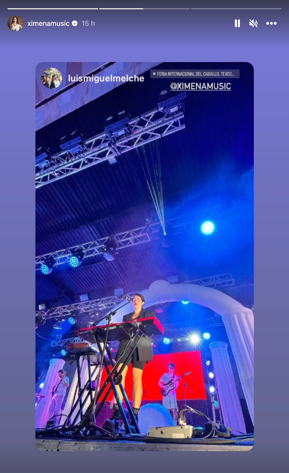 Ximena Sariñana en la Feria del Caballo Texcoco
