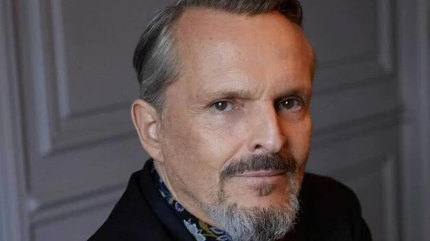 El desplante de Miguel Bosé con reporteros mexicanos por el que lo están cancelando