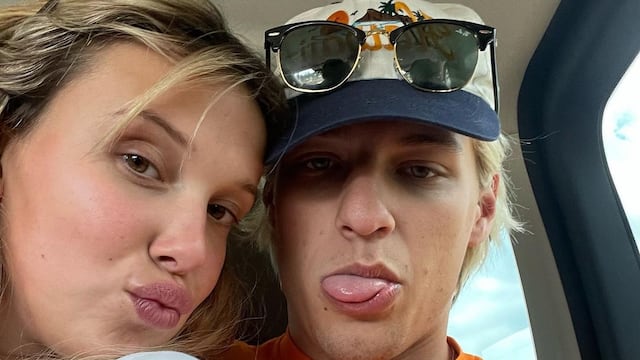 Jake Bongiovi, hijo de Jon Bon Jovi, se compromete con Millie Bobby Brown