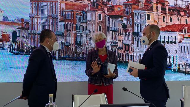 Por tercera vez durante la presidencia italiana del G20, se reunieron los ministros de finanzas y gobernadores de Bancos Centrales de las veinte economías más importantes del mundo. Las reuniones tuvieron como sede Venecia, Italia, los días 9 y 10 de julio. Esta es la primera reunión presencial desde febrero 2020, cuando las medidas sanitarias obligaron a realizar todas las reuniones del G20 de forma virtual.