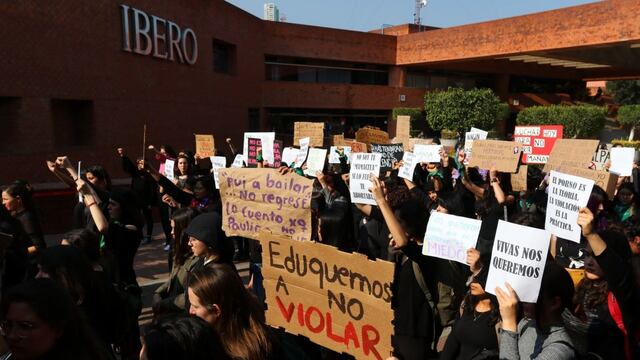 Protesta en la Ibero