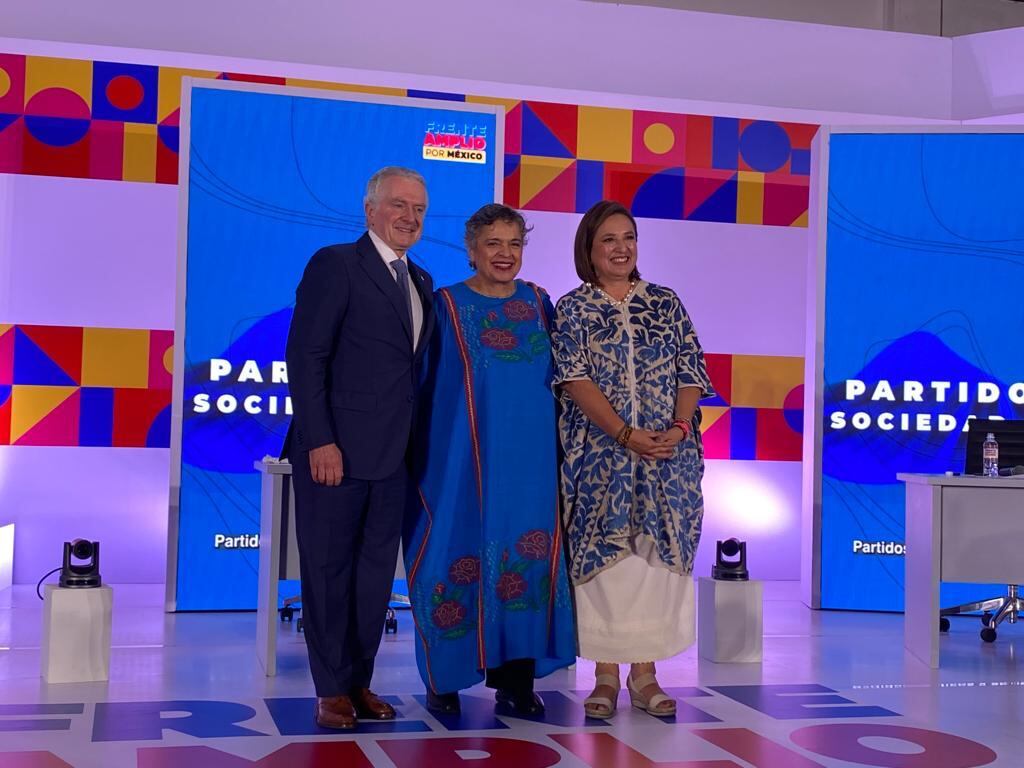 Tercer debate del Frente Amplio por México en Monterrey