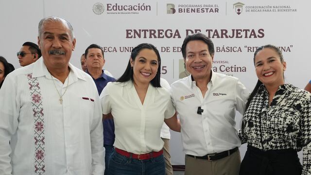 Mario Delgado ha entregado 5.6 millones de becas “Rita Cetina”