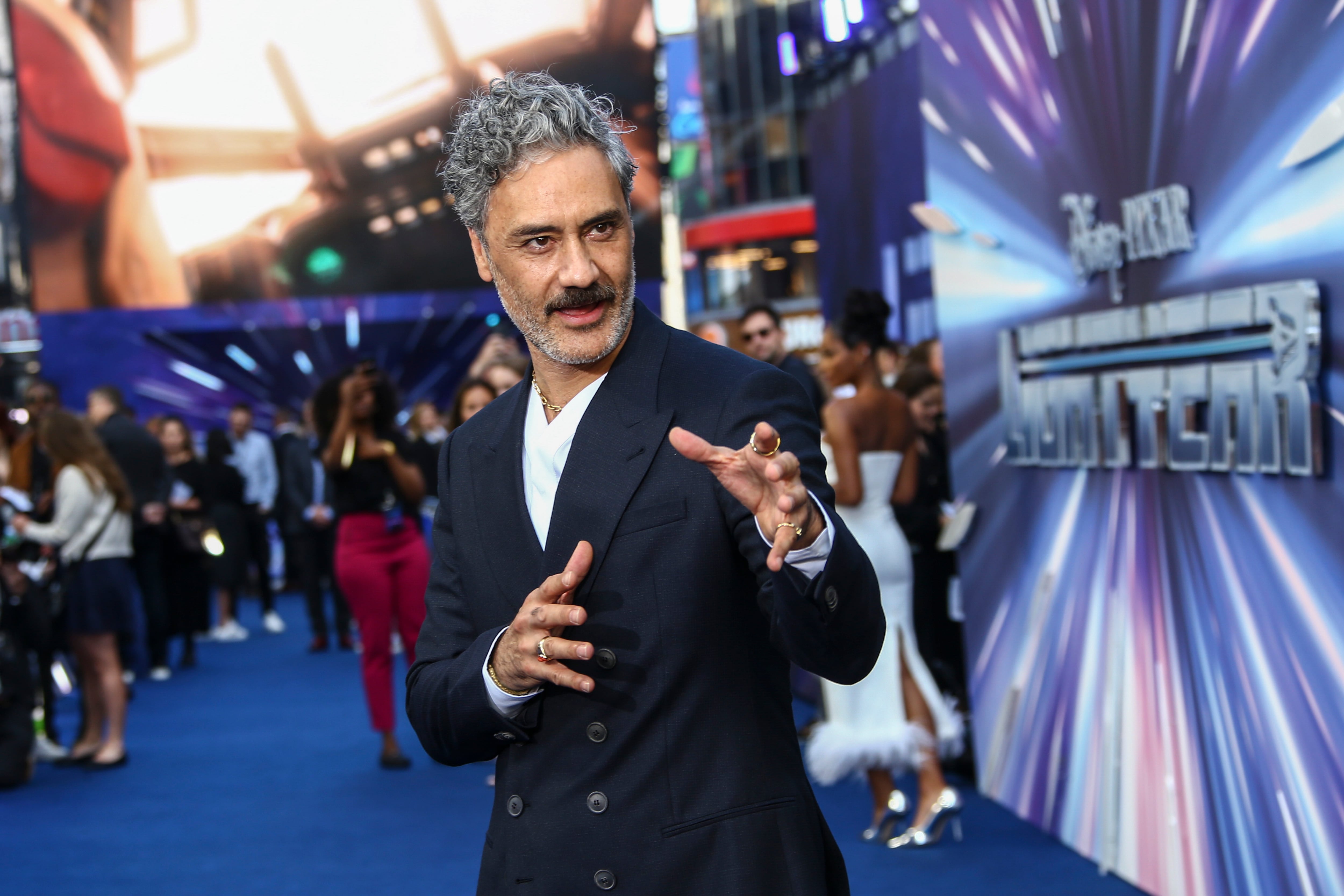 Taika Waititi en la premiere de 'Lightyear'