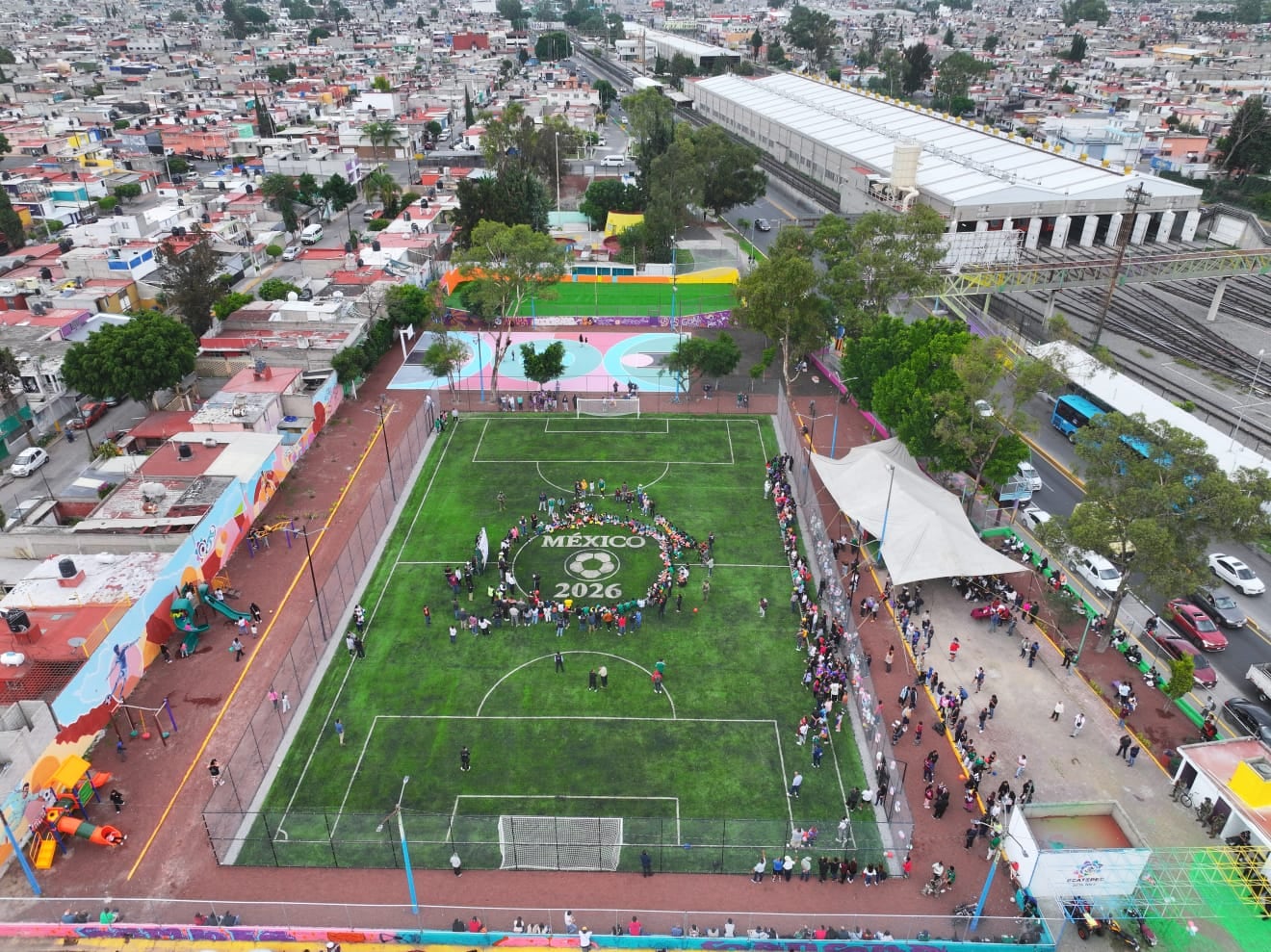 Ecatepec rehabilita Deportivo Río de Luz con apoyo federal y municipal.