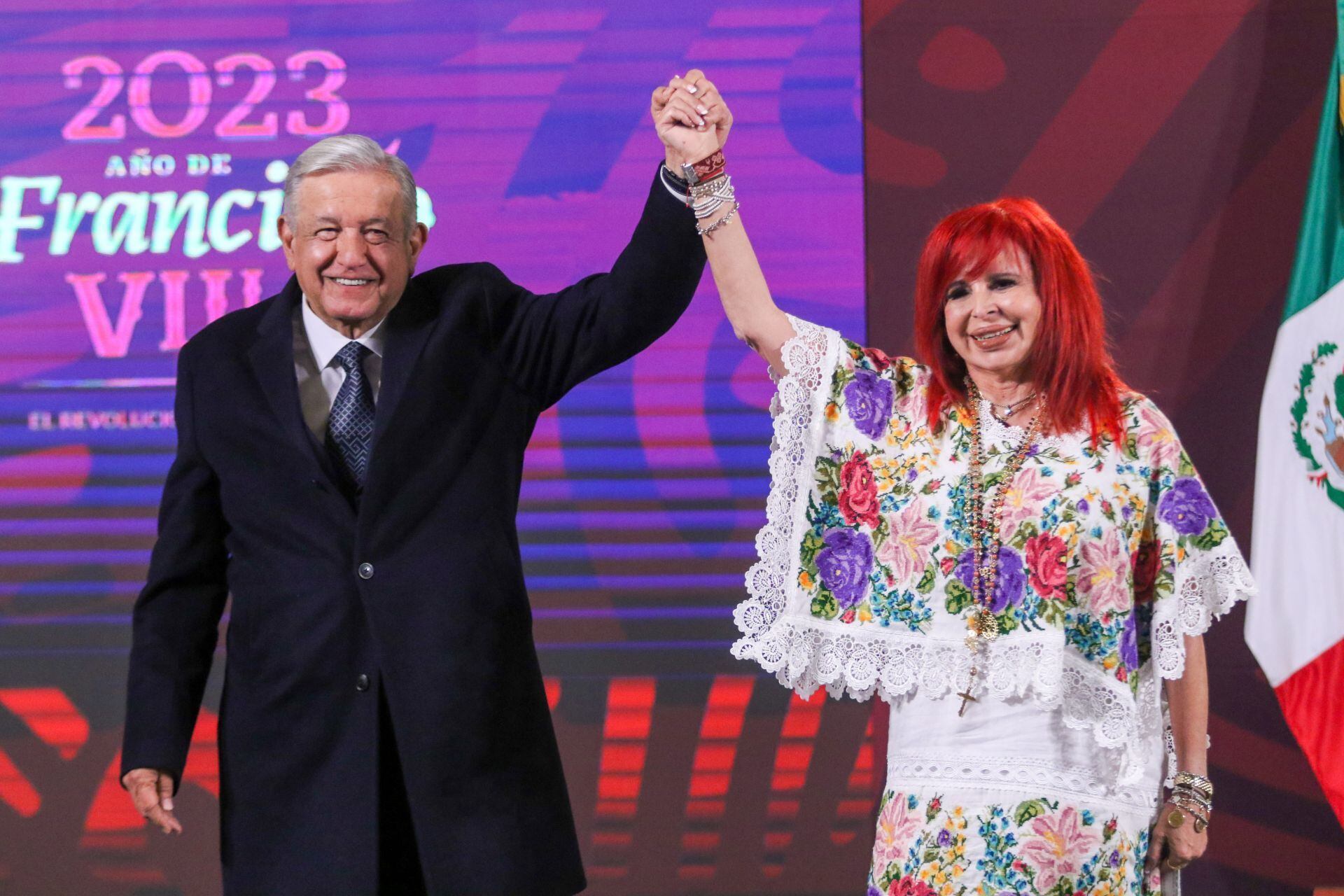 AMLO y Layda Sansores