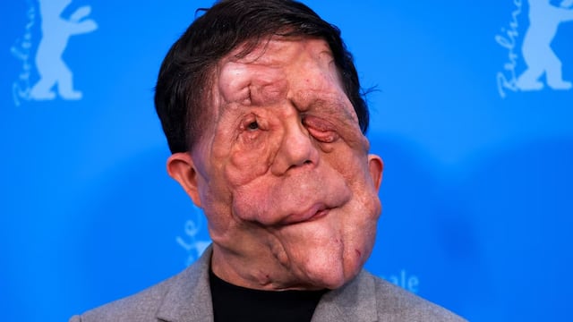 ¿Quién es Adam Pearson?