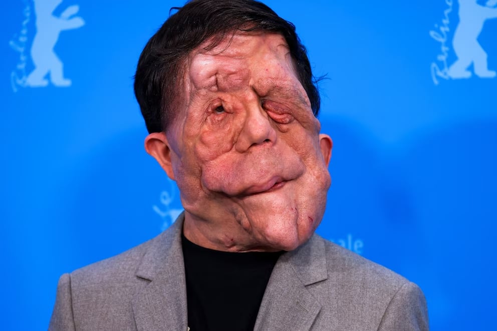 ¿Quién es Adam Pearson?