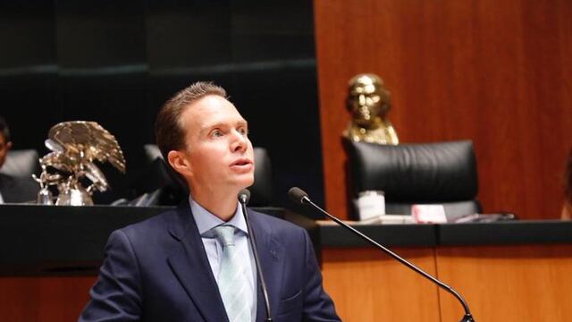 Manuel Velasco. Senador