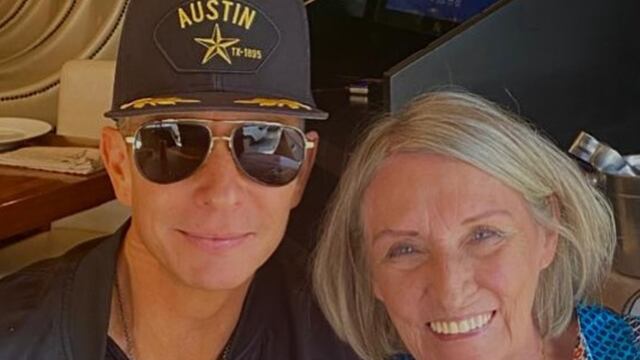 Erik Rubín y su mamá, Myra Milanszenko