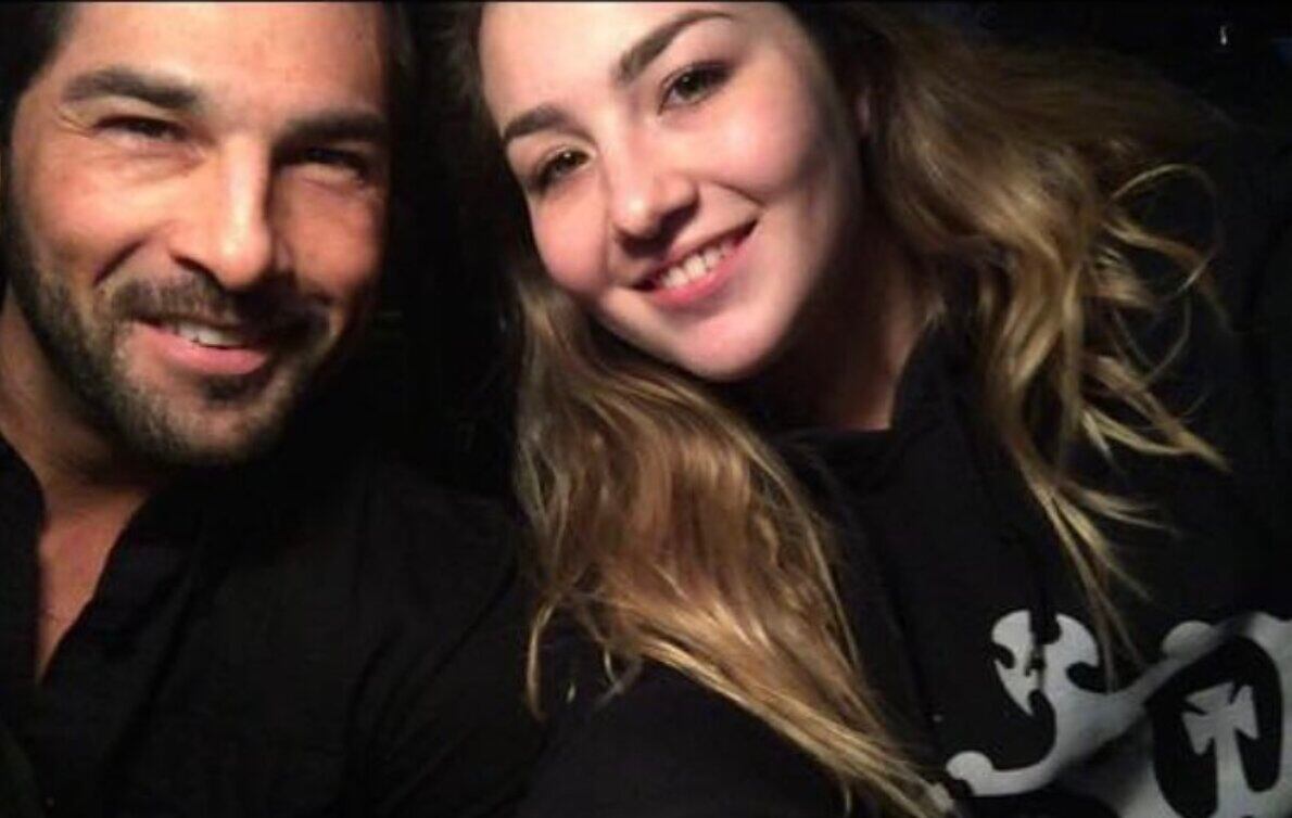 Melanie y Arturo Carmona