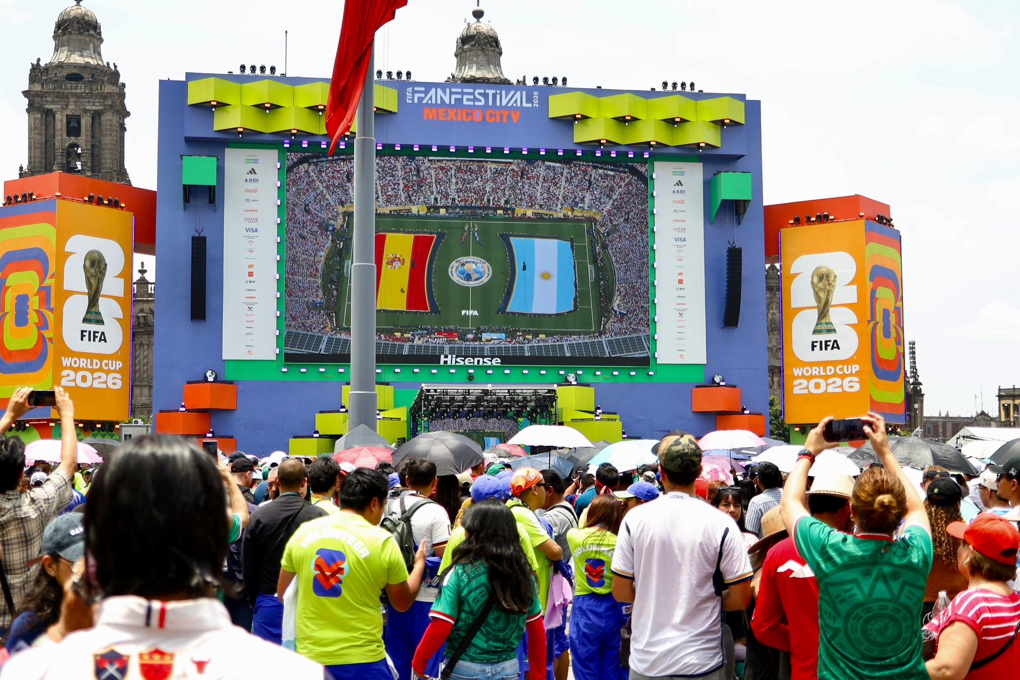 Rosa Icela Rodríguez muestra convocatoria del Fan Fest en el Zócalo por la final del Mundial 2026.