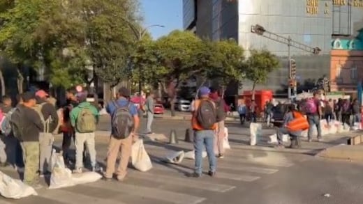 Caos en Reforma: protesta de trabajadores del Metro CDMX por falta de pago
