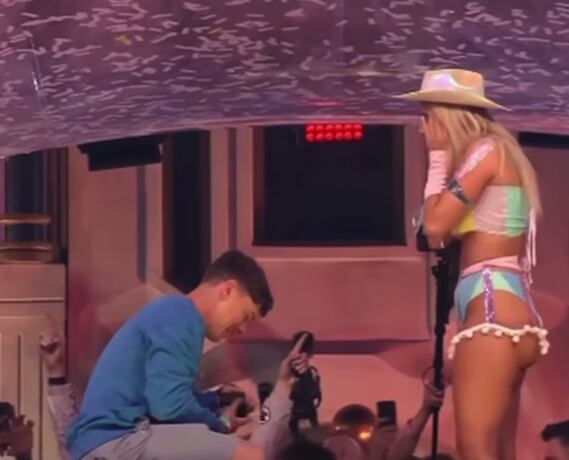 Guaynaa le pide matrimonio a Lele Pons