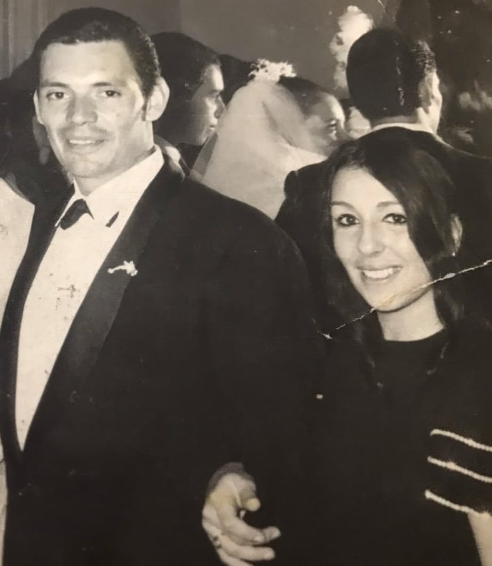 Esposo y la amante en la boda