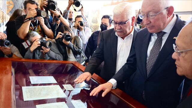 Repatrían manuscrito de Hernán Cortés