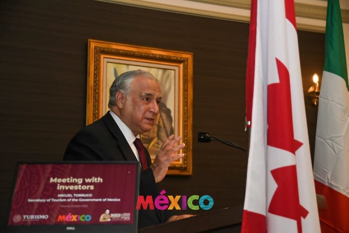 Operación Toca Puertas en Canadá