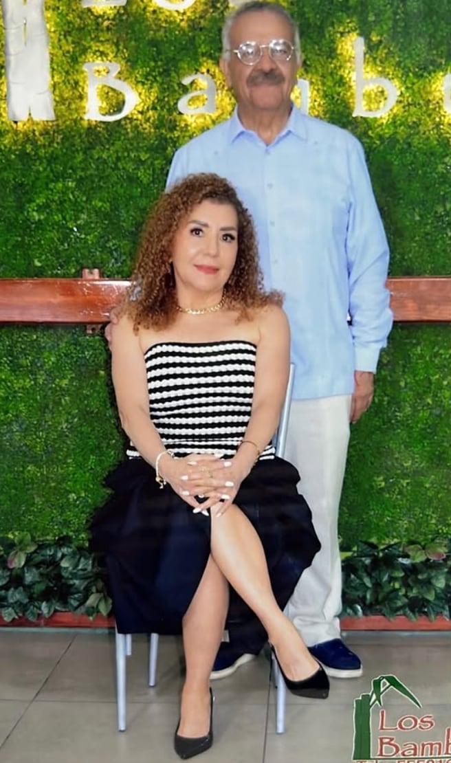 Alberto Pindter e Isabel Heredia, papás de Karime Pindter