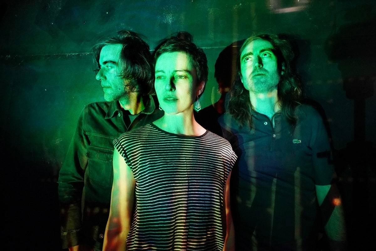 Concierto de A Place To Bury Strangers en Foro Indie Rocks