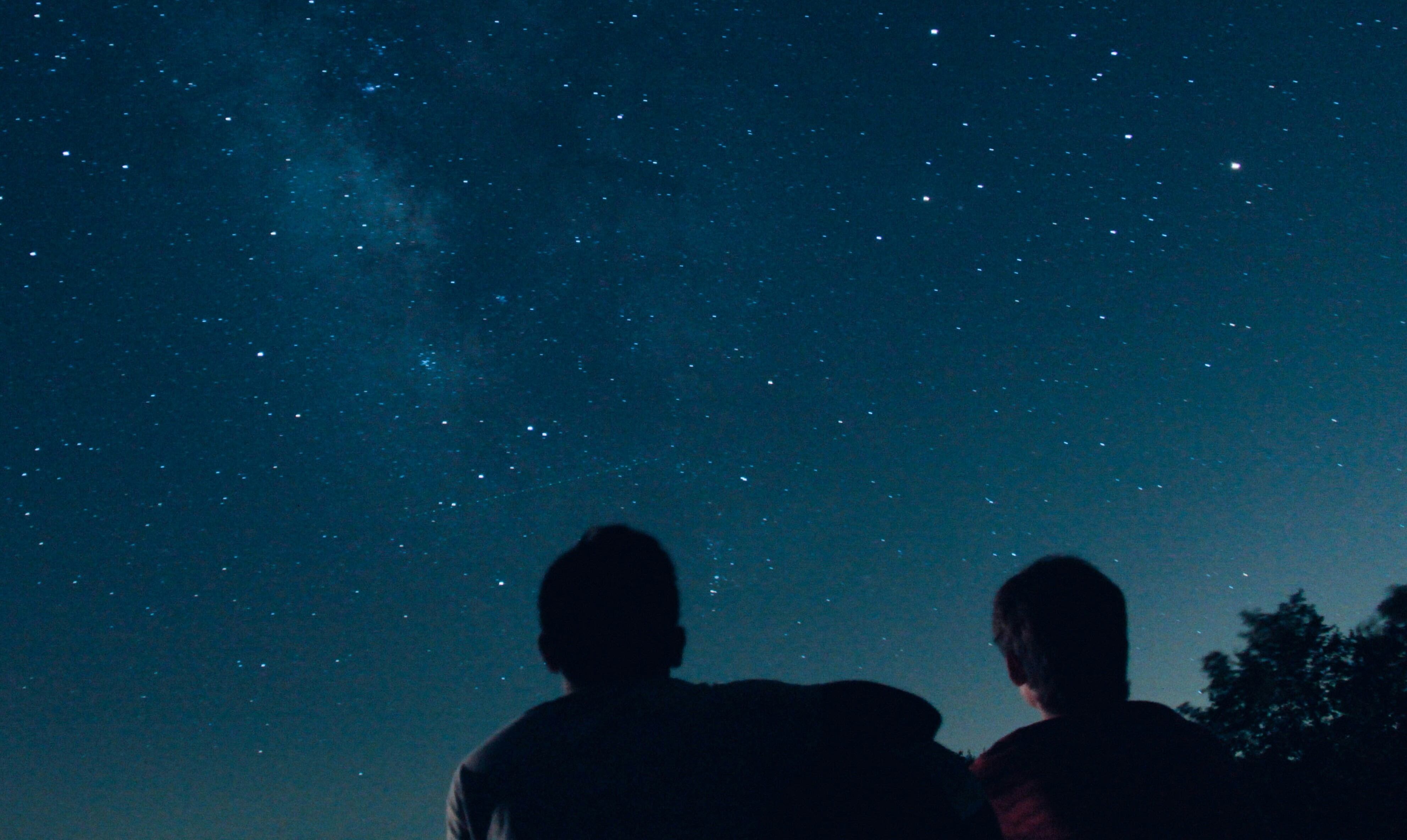 Octubre 2025: México Se Prepara para Superluna de Cosecha, Lluvias de Estrellas y Conjunción Planetaria