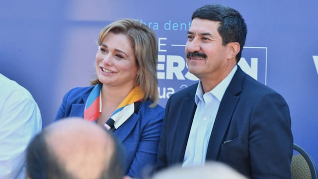 Javier Corral y Maru Campos