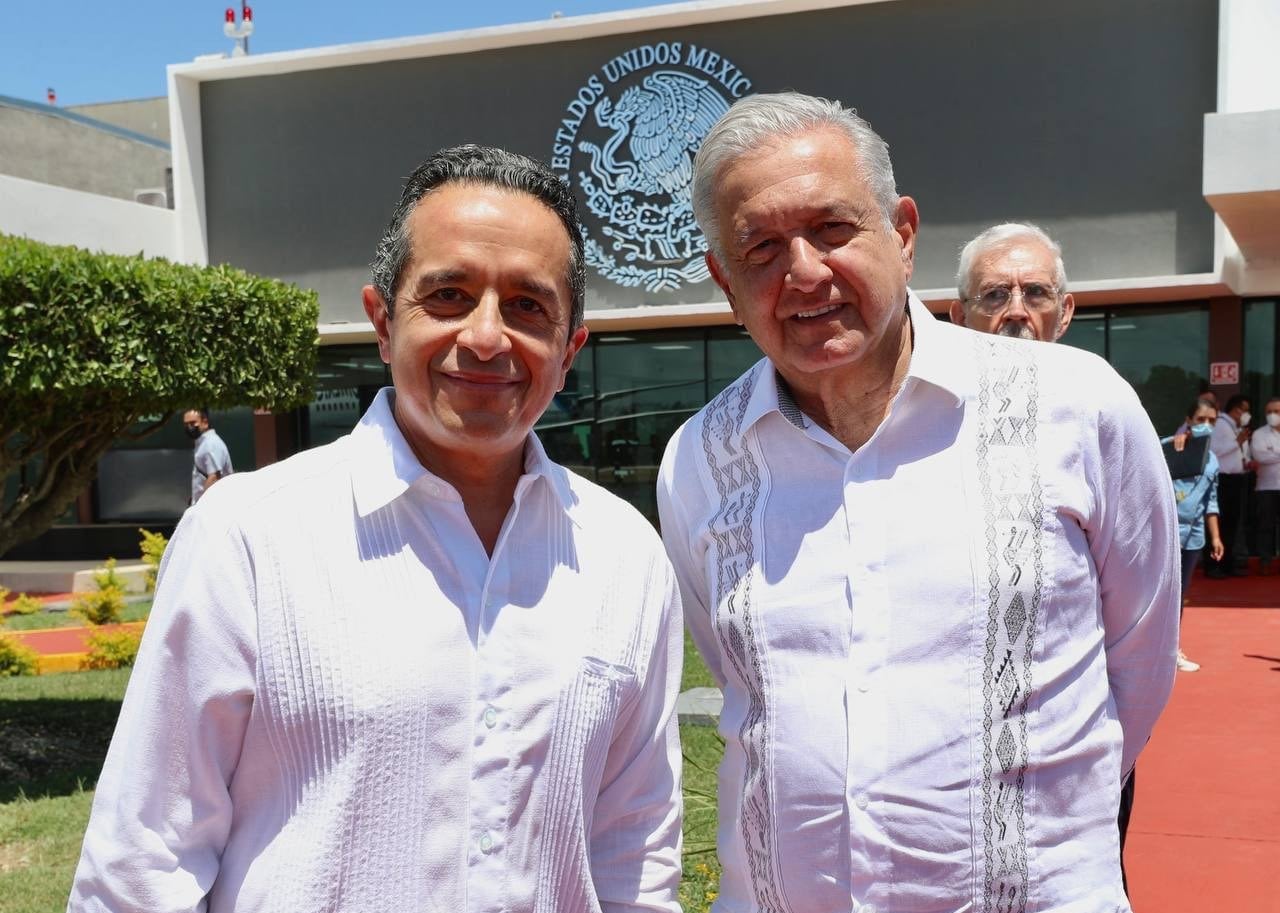 Carlos Joaquín González y AMLO