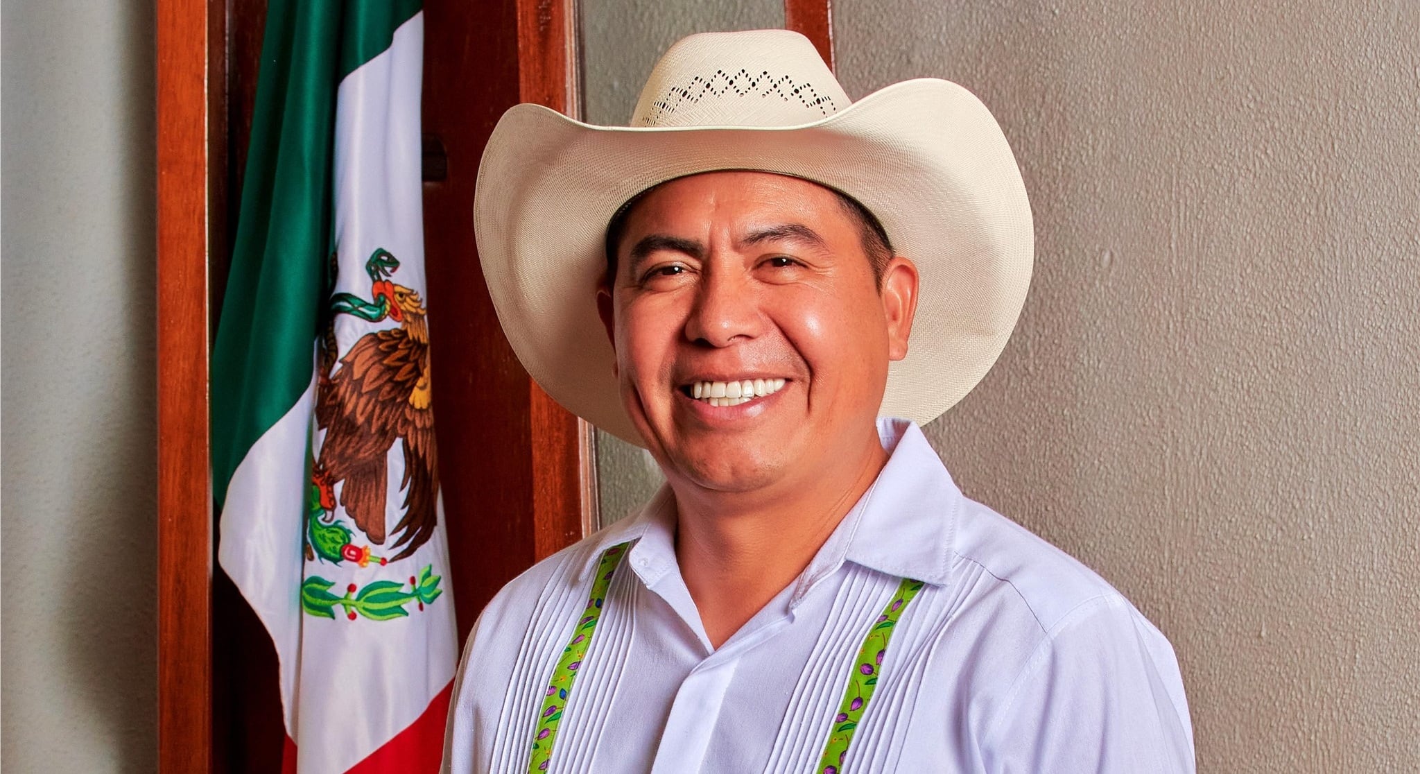 Julio Cárdenas, alcalde de Santa María Huatulco, Oaxaca