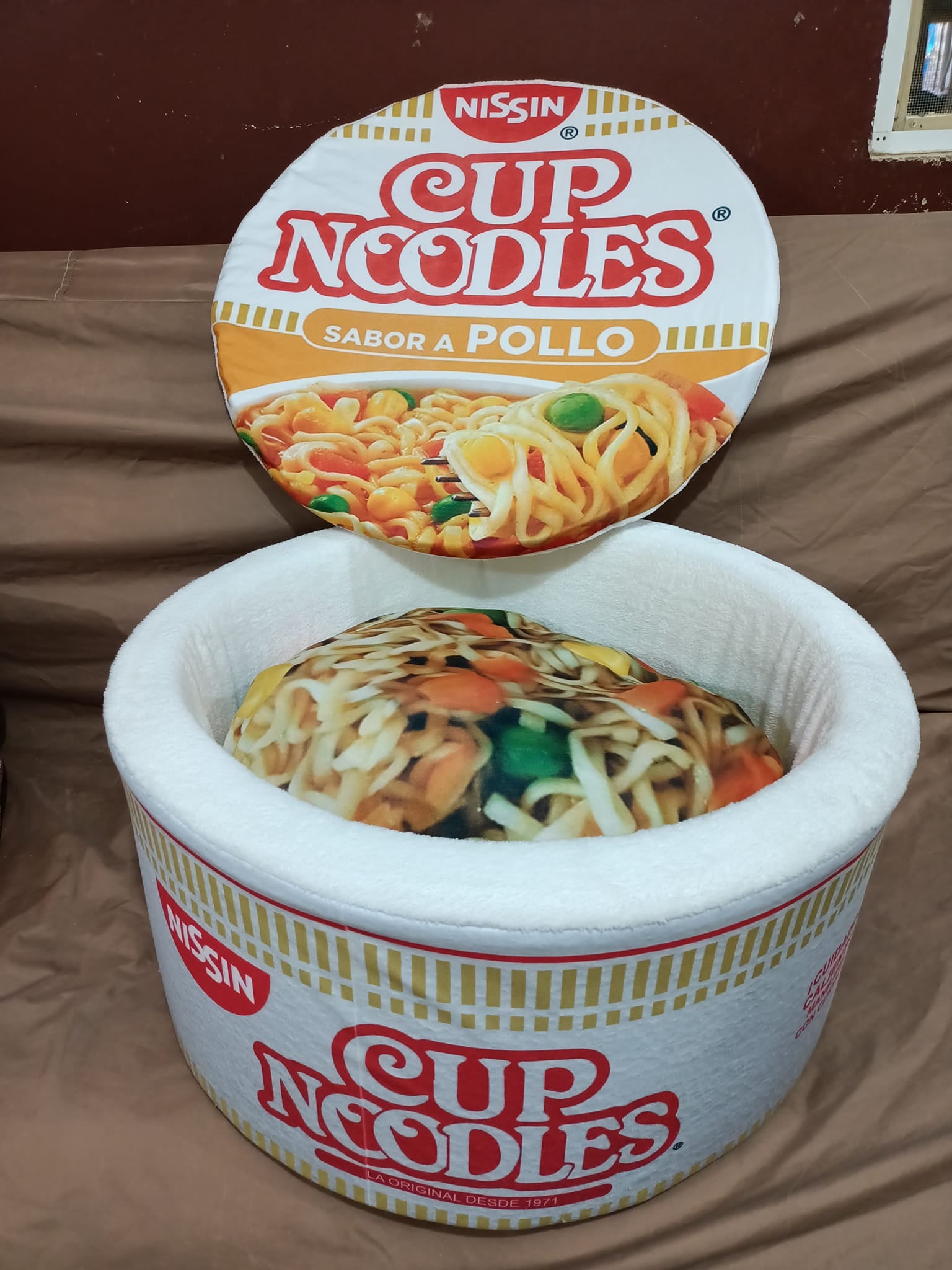 Camas para gato y perro de sopa instantánea