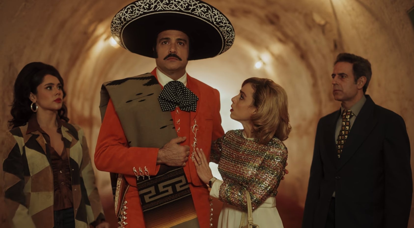 “El Rey, Vicente Fernández”