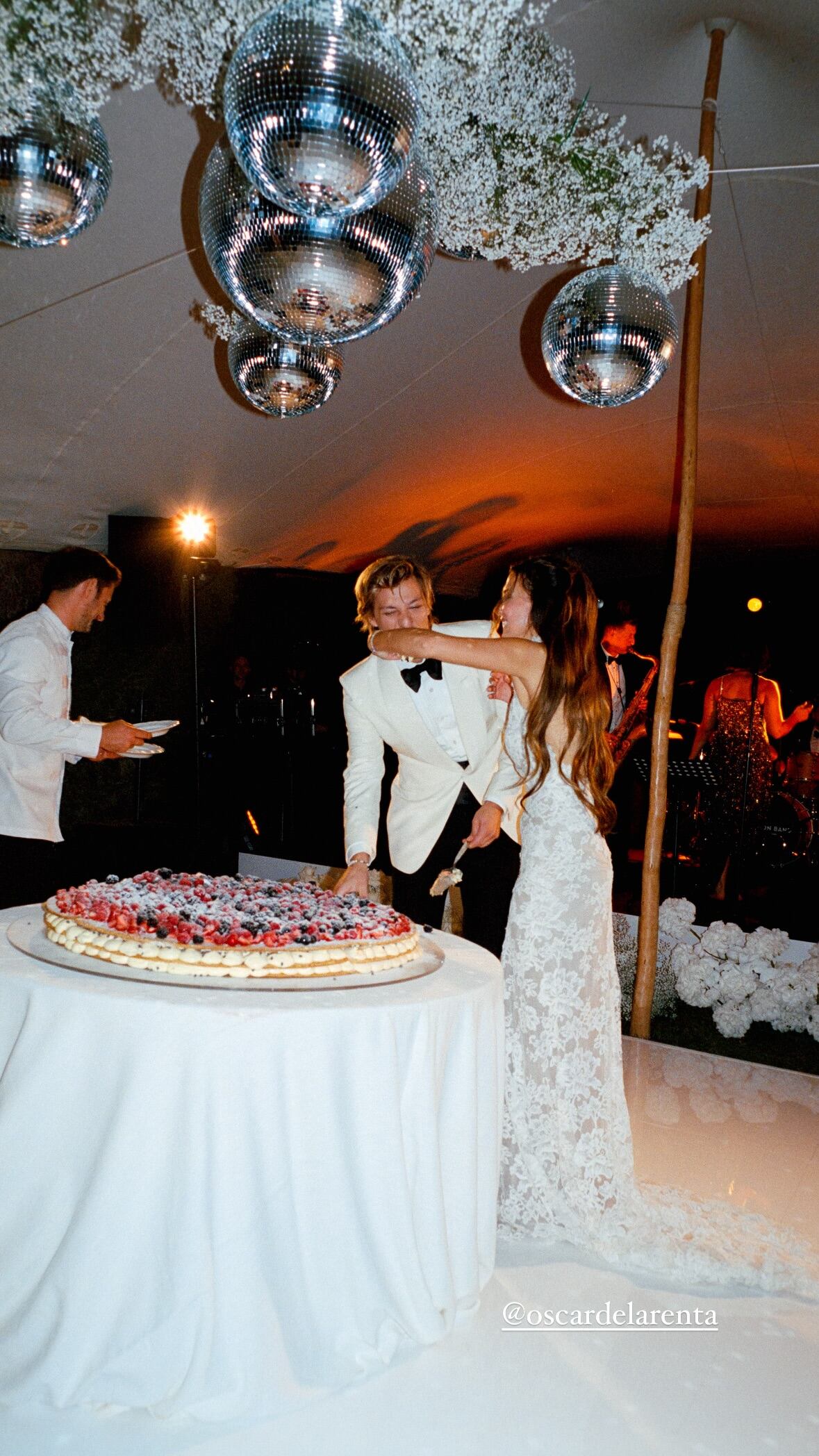 Las fotos de la boda de Millie Bobby Brown y Jacob Hurley Bongiovi