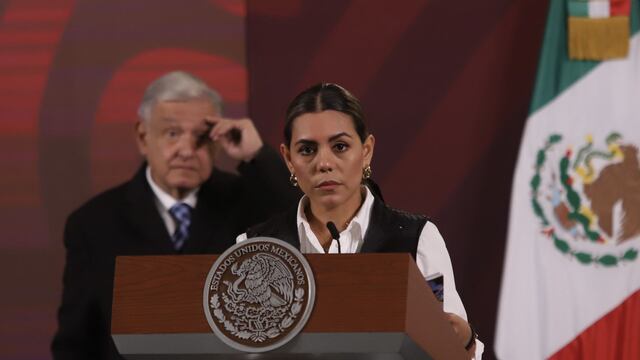 Evelyn Salgado da informe sobre Club de Yates de Acapulco
