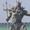 ¿Quién hizo la estatua de Poseidón en Progreso, Yucatán? La culpan por el huracán Beryl y otros fenómenos meteorológicos